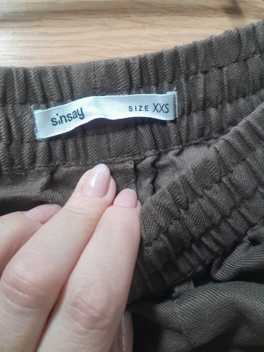 Spodnie damskie że ściągaczami