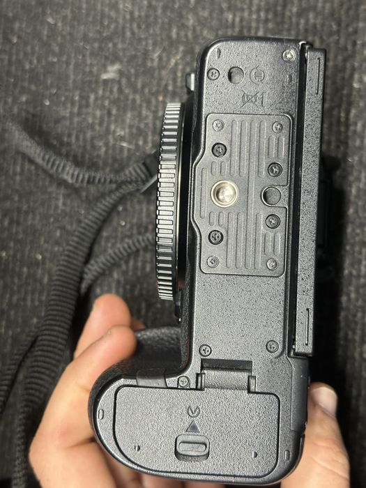 Vendo nikon z6 usada em otimo estado