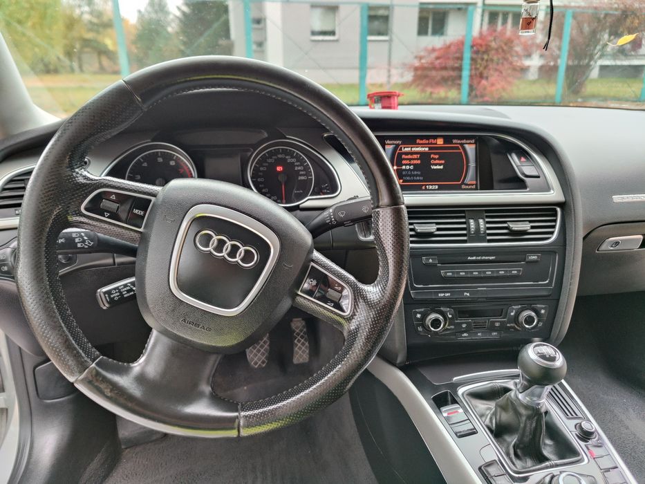 Audi A5 3.2 fsi V6 265 km Quattro