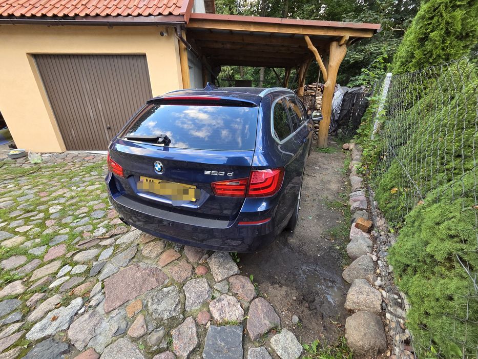 BMW Seria 5 F11 520d Anglik V5c