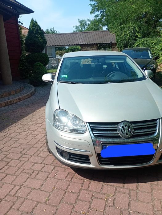Volkswagen jetta 1.6 diesel 2009r