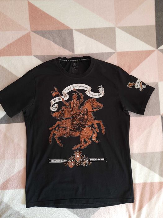 Реглан худі светр М.розмір