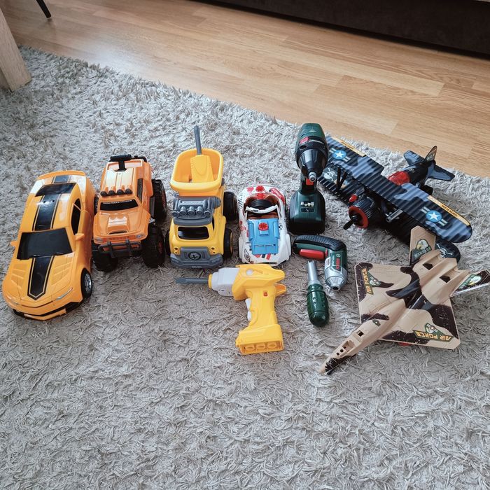 Samochody do składania zestaw samochodów