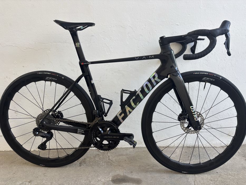 Factor Ostro VAM 2.0 com Zipp 353NSW e powermeter