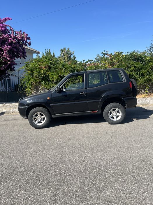 Nissan Terrano 2