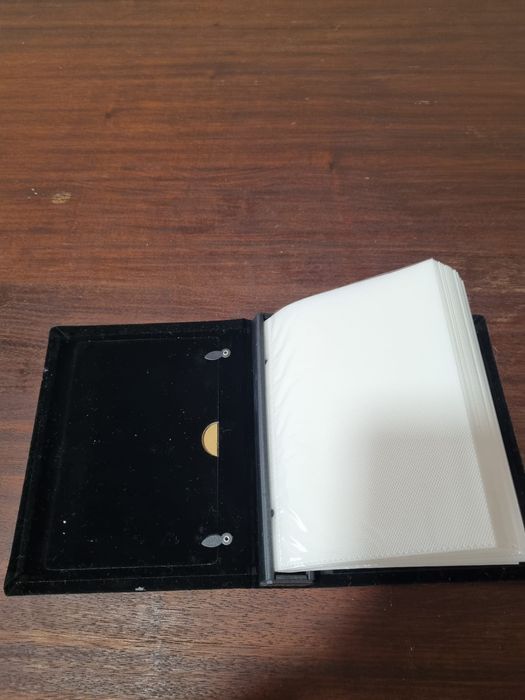 Dois artigos em ótimo estado