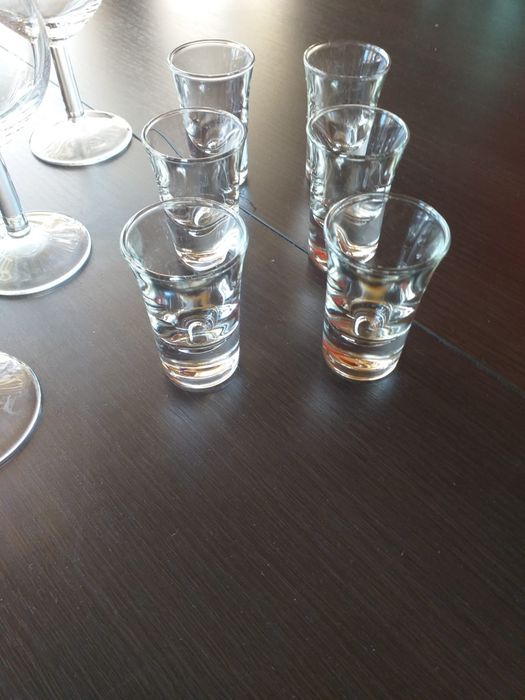 Zestawy kieliszków po 6 sztuk