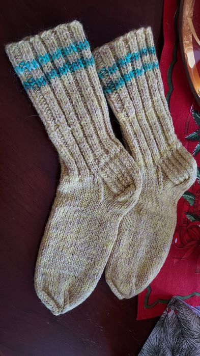 Wełniane skarpety recznie robione