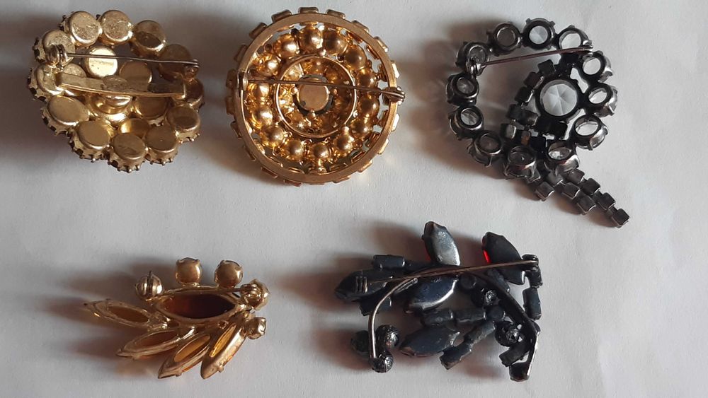 Чешские винтажные броши