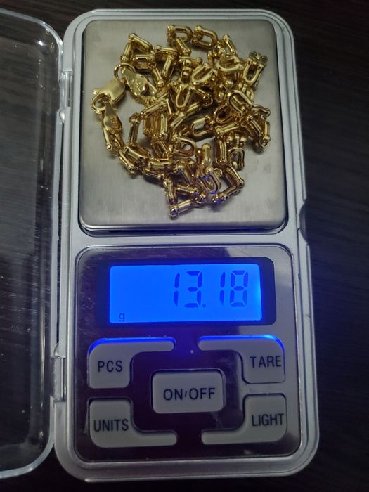 Продам золотую цепочку