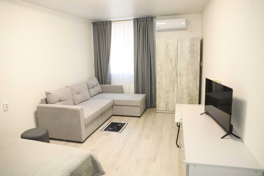 Здам нову однокімнатну квартиру у старому місті.