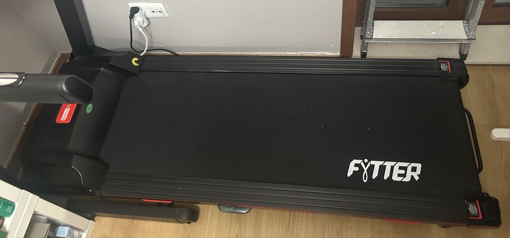 Passadeira FYTTER R06R como nova - otima oportunidade