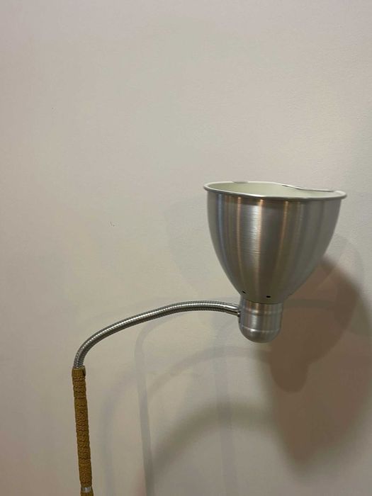 Candeeiro ajustável