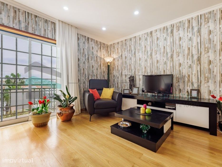 Apartamento T1 remodelado - Quinta do romão