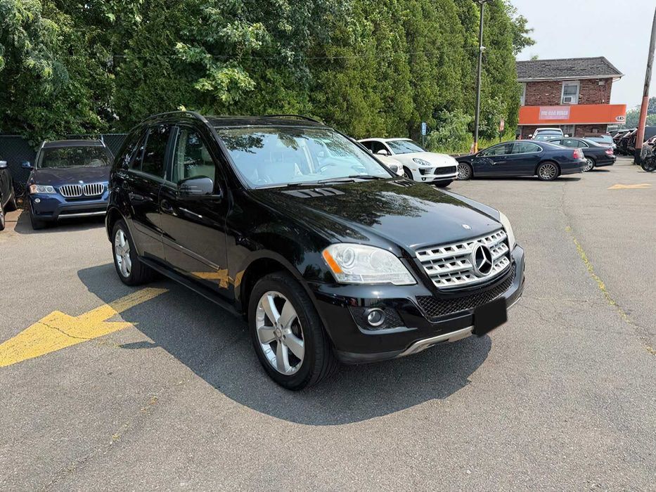 Mercedes-Benz M-Class ML 350 4MATIC      2011
