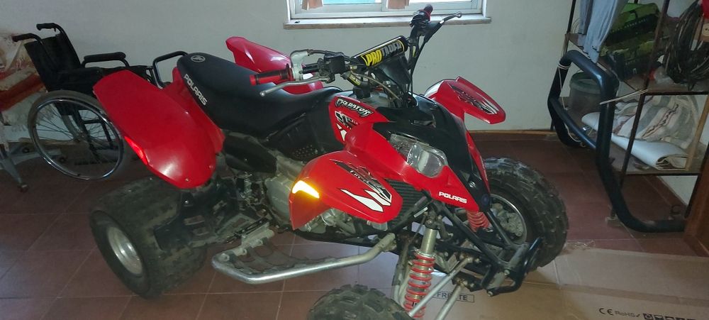 Moto 4 Polaris Predator 500