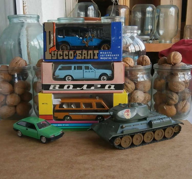 ВАЗ 2108 РАФ 2203 ГАИ Руссо Балт Т-34 ГАЗ 2402 Такси модель СССР 1:43