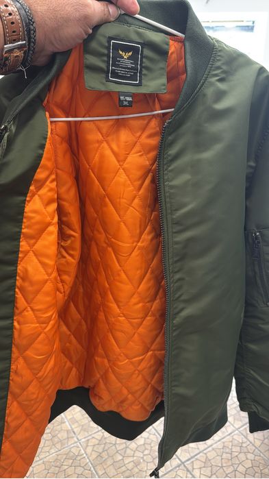 Casaco elegante, quente e lindo, novo a estrear