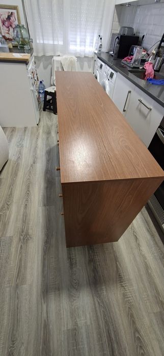 Aparador de sala excelente estado com 6 meses
