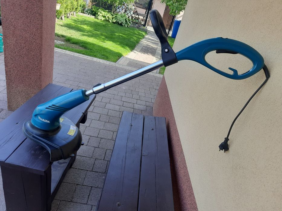 Podkaszarka Makita