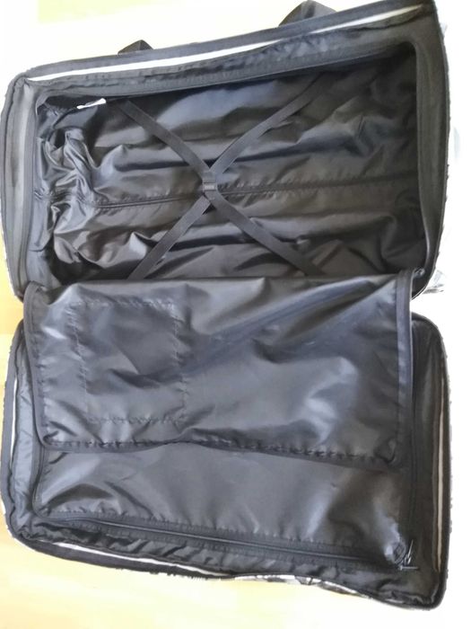 torba podróżna na kółkach  EASTPAK