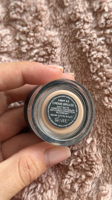 Nars консилер creme brulee