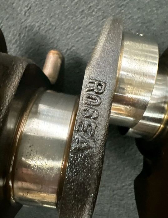 Cambota (Crankshaft) Audi A4 A5 B8 3.2 FSI V6 CAL 2008+ EPC