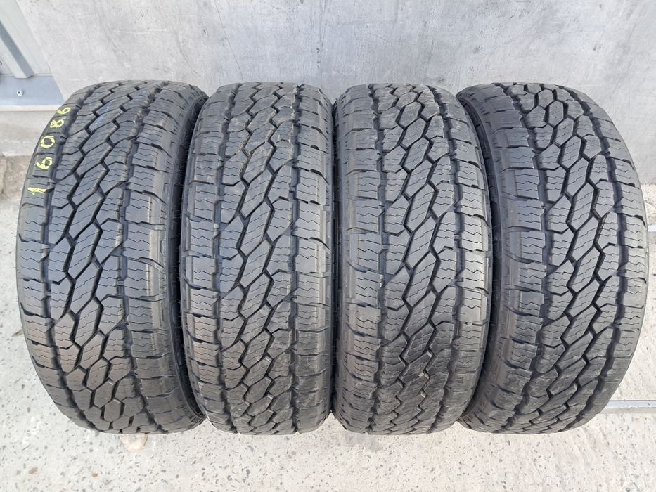 Резина всесезонна 99% 225/55 R18 Bridgestone Dueler All-Terrain AT 002