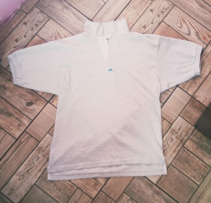 Adidas Vintage Crewneck