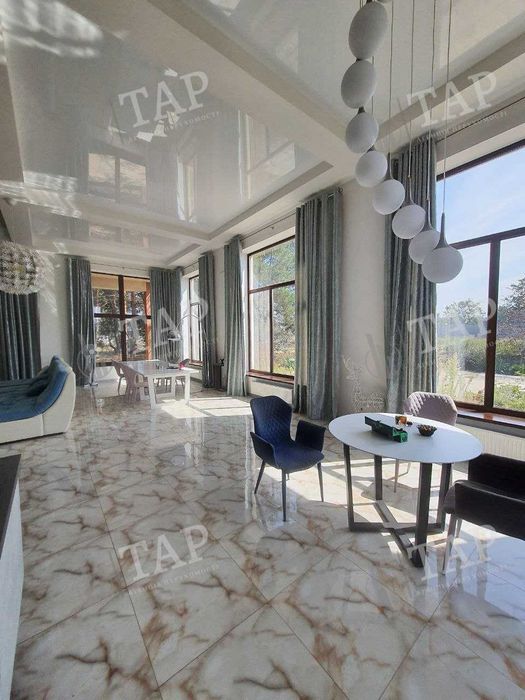 Без % риелтору. Продам 2-х этажный дом с. Артюховка, Змиевской район.