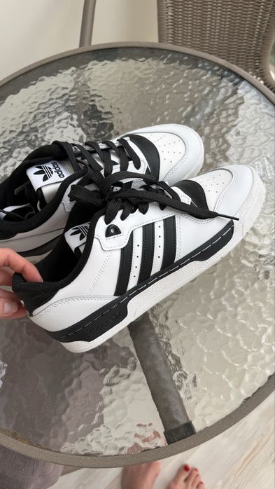 Кроссовки Adidas мужские