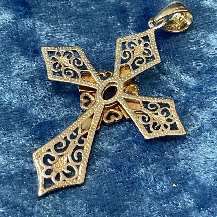 Cruz prata inglesa peça vintage 5,8 cm