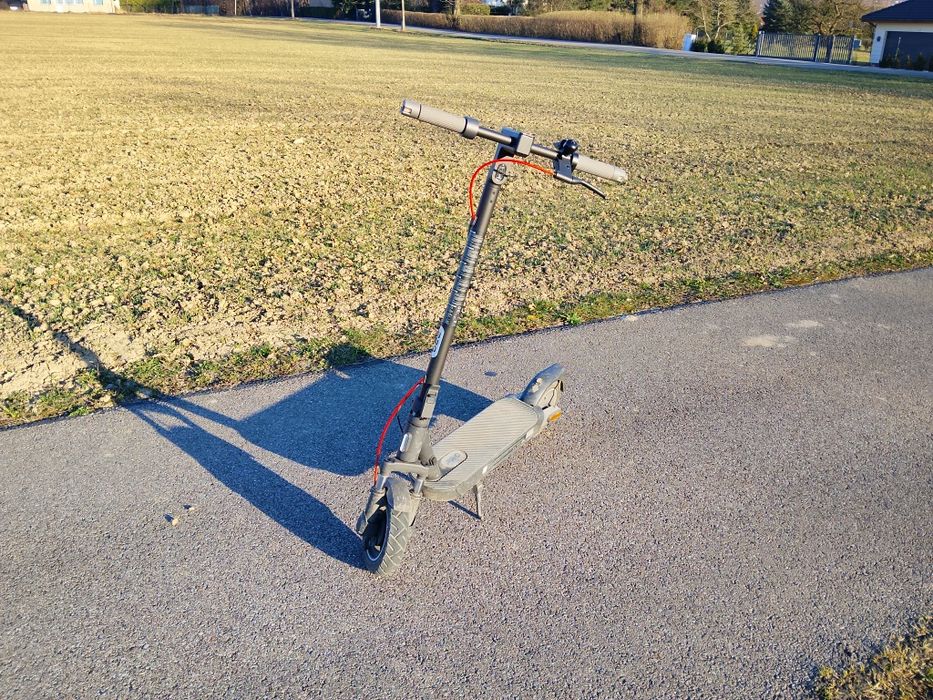 Sprzedam Xiaomi 5 pro w dobrym stanie.