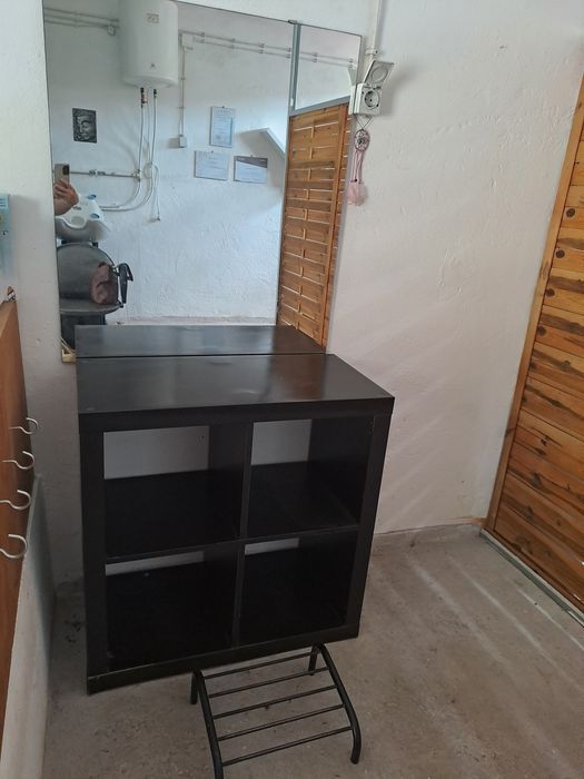 Movel mais espelho e pisa pes