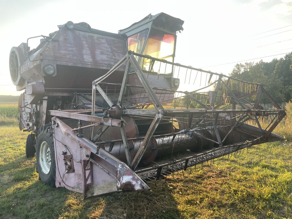 Комбайн Нива СК5