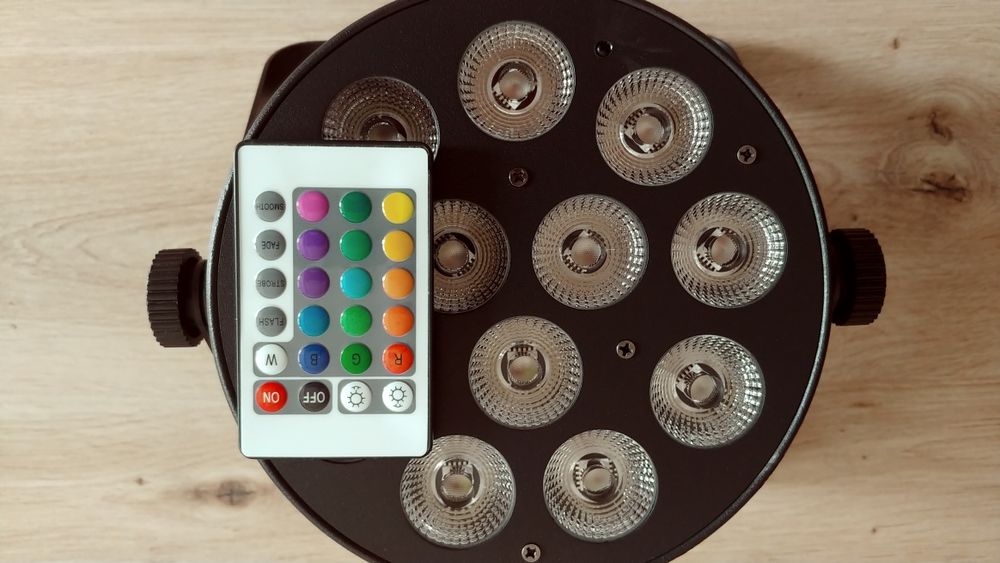 Zestaw 20 szt. Par Led 12x10W RGBWAU 6in1, cicha praca + Torby