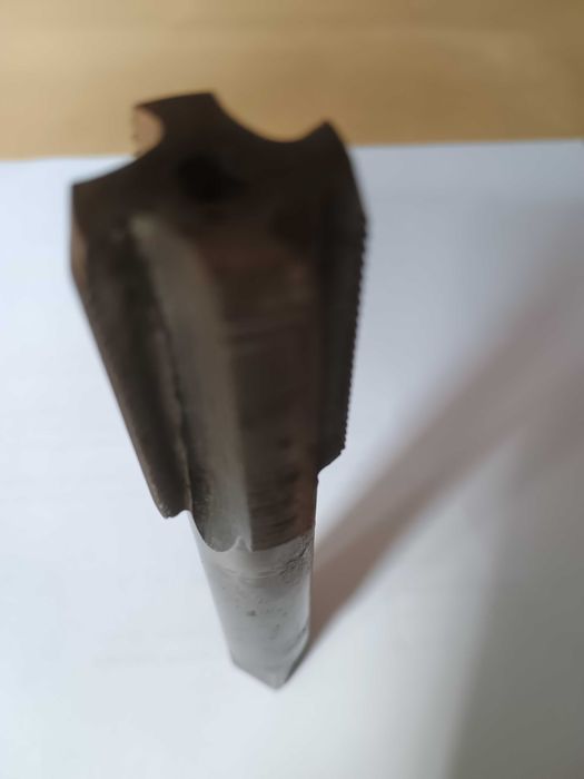 Gwintownik M22x1,5