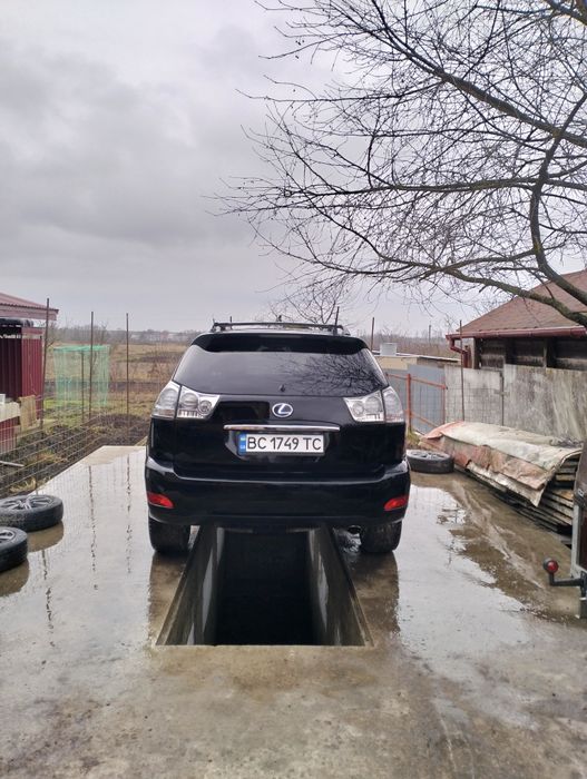 Продам лексус RX400H