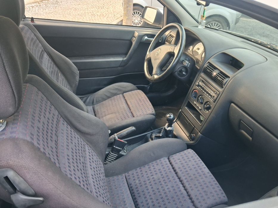Opel Astra — fotografia 5