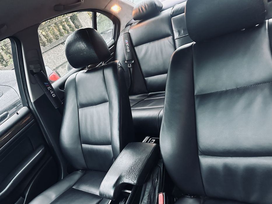 •	BMW Série 3 pronto a circular