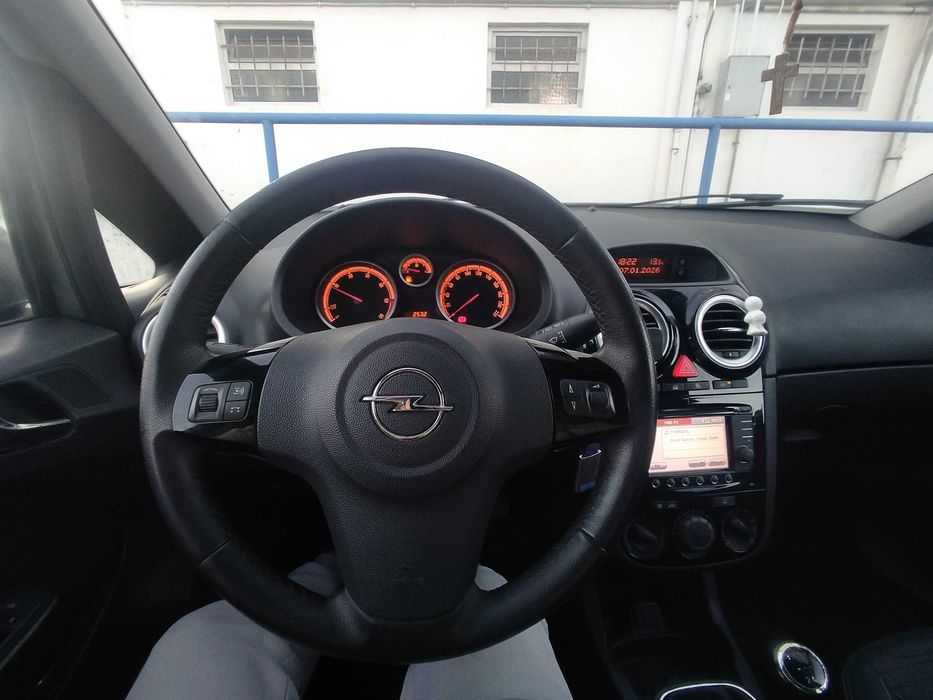 Opel Corsa 1.3 CDTI Ecoflex 95cv (2014) - Fiável e Económico