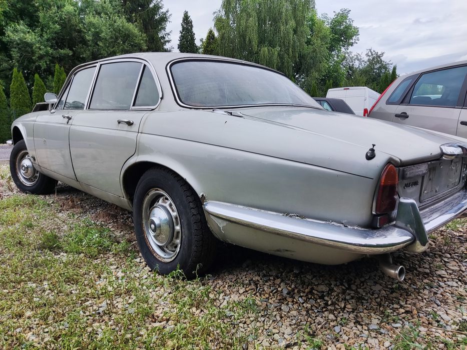 Jaguar xj6l  4.2 benzyna