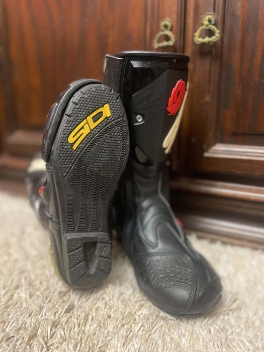 Sprzedam buty motocyklowe sidi