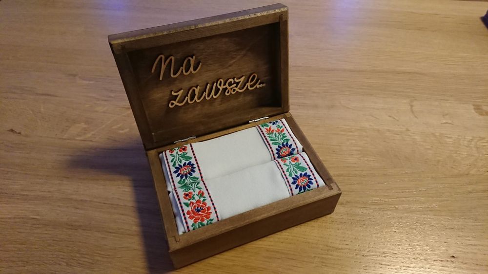 NOWE rustykalne pudełko na obrączki folkowe