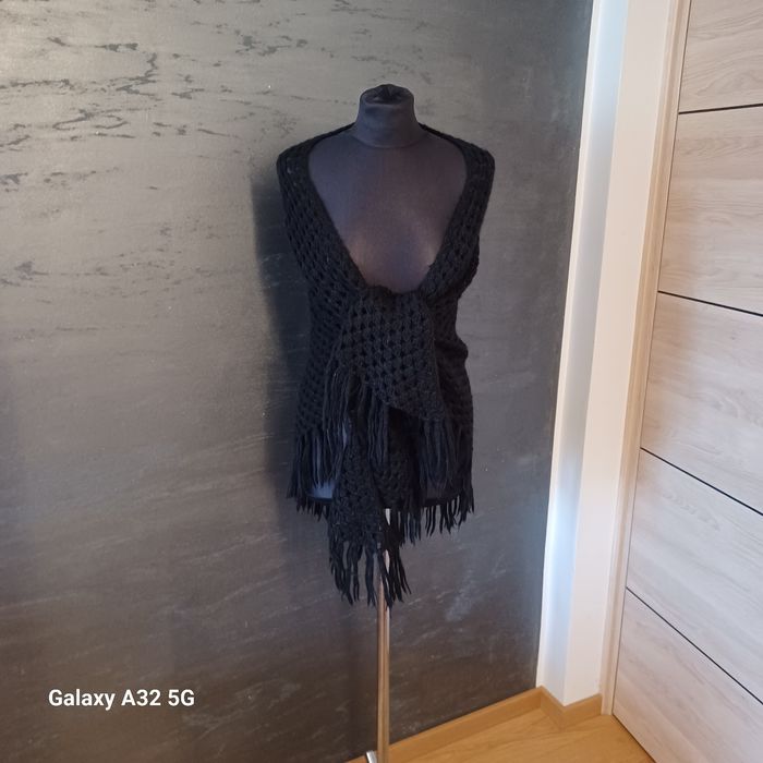 Chusta damska czarna