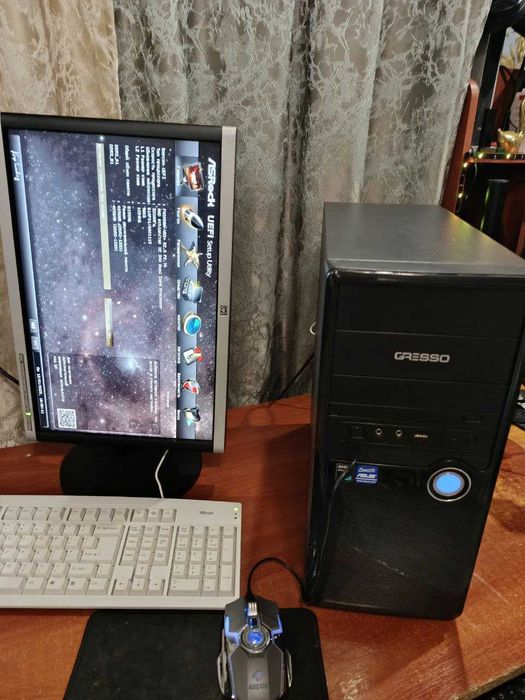 Продам персональний комп'ютер в гарному стані.