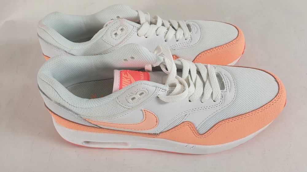 Buty sportowe Nike Airm Max 1 Essential r. 38