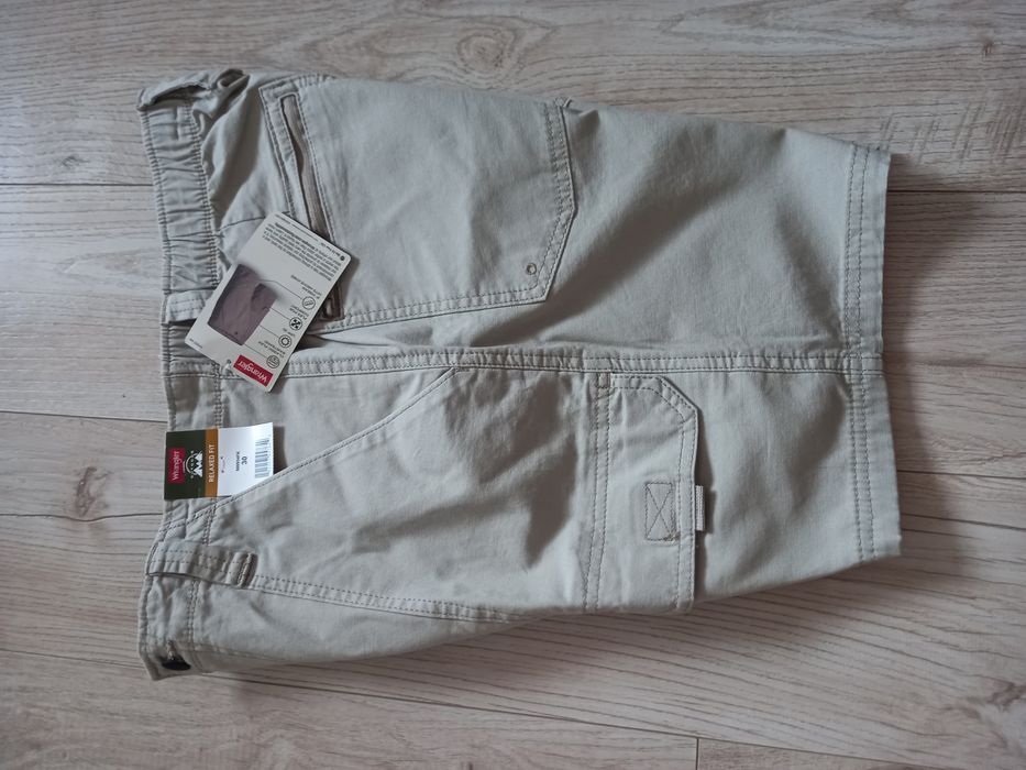 Продам шорты  Wrangler