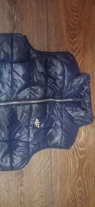 Kurtka Kamizelka bezrękawnik 4F M ( S ?) damska jesienna damski