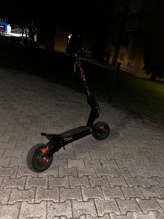 Trotinetes elétrica kukirin g4